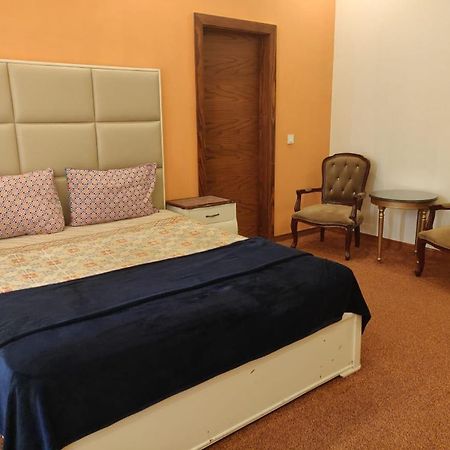 Zaib Guest House E-11 Ісламабад Екстер'єр фото